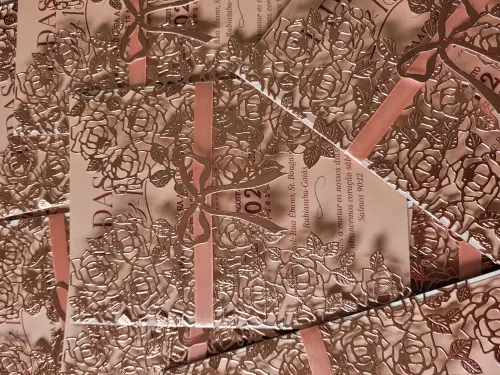 Envelope Renda Jardim Metalizado para convite