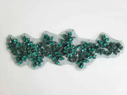 Aplique Bordado com Strass Cor Verde