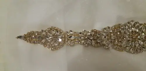Aplique de Strass Dourado