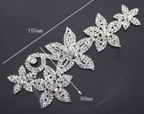 Aplique de strass Flores diversas
