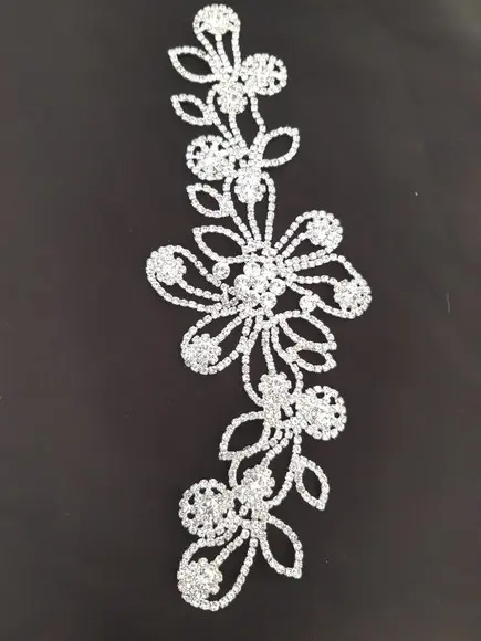 Aplique de strass Flores e folhas cor prata