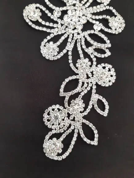 Aplique de strass Flores e folhas cor prata