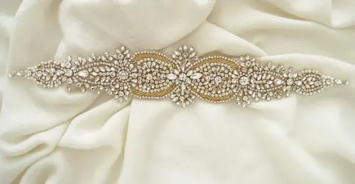 Aplique de Strass Grande Dourado Tamanho 38,5 x 7,5