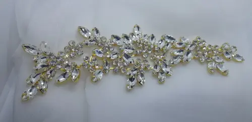Aplique Folhas de Strass Dourado