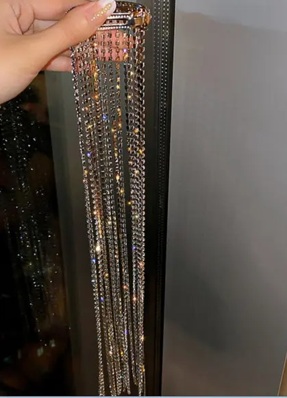 Arranjo De Cabelo Em Strass