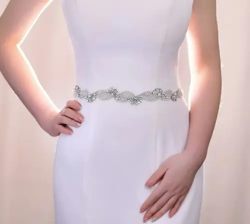 Cinto Bordado com Strass