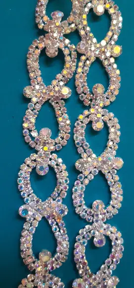 Cinto de metal laços de strass em 4 cores