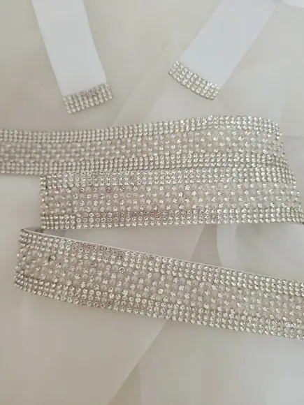 Cinto de Strass e Mini Pérolas Sob Medida