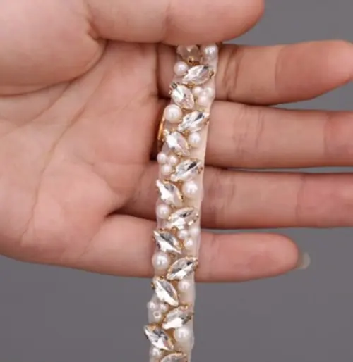 Cinto de Strass e Pérolas Dourado ou Prata