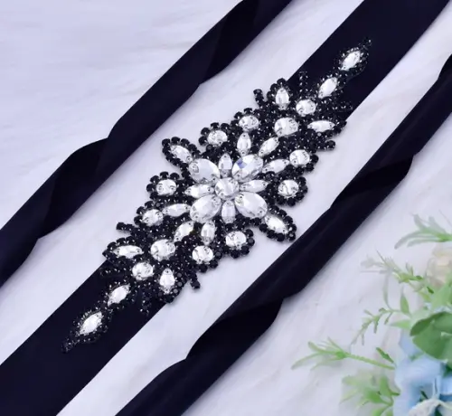 Cinto de Strass Flor Preto e Prata