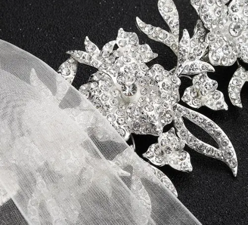 Cinto de strass flores e folhas prateado vestido de noiva