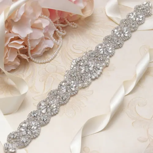 Cinto de Strass Prata Aplique Grande 57cm