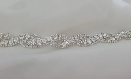 Cinto de Strass Prata Trançado Grande 80cm Aplique