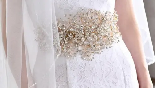 Cinto flores de strass e cristal para vestido de noiva