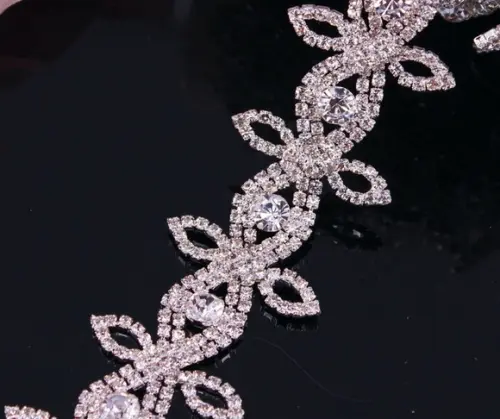 Cinto Flores de strass Prata, Dourado ou Rosé Gold