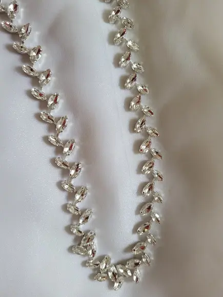 Cinto Folhas de Strass Prata Delicado