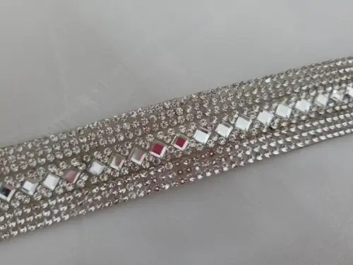 Cinto Prata de Strass Losangos- Várias Cores de Fita.