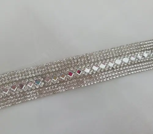 Cinto Prata de Strass Losangos- Várias Cores de Fita.