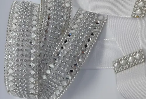 Cinto Prateado com Strass e Mini Espelhos