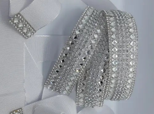 Cinto Prateado com Strass e Mini Espelhos
