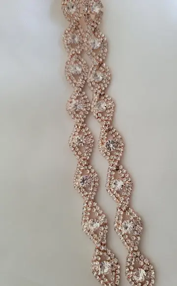 Cinto Rosé Gold Fino com Strass