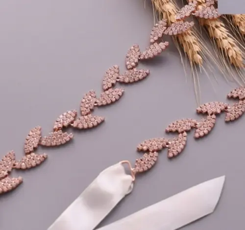 Cinto Rosé Gold Folhas de Strass