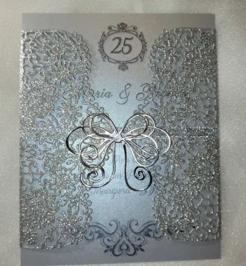 Convite Prateado Flores com Glitter