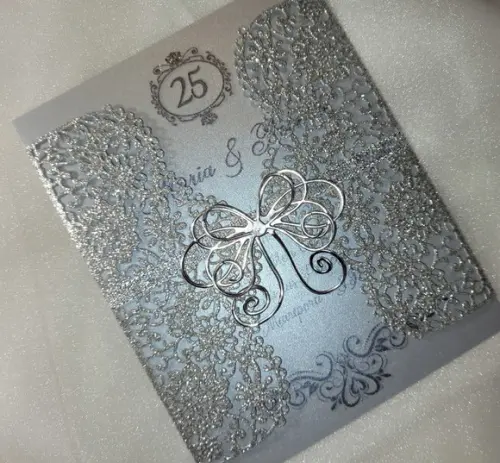 Convite Prateado Flores com Glitter