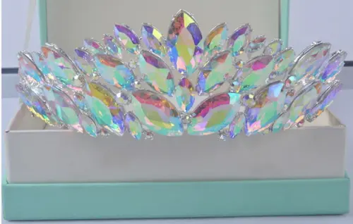 Coroa de cristal luxuosa