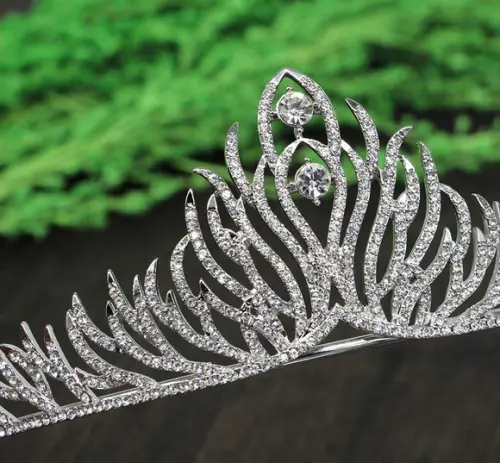 Coroa Tiara Fios de strass