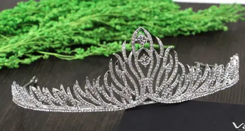 Coroa Tiara Fios de strass