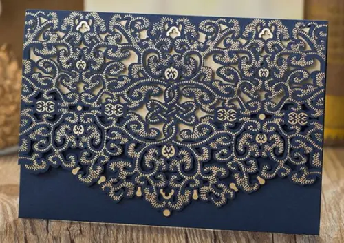 Envelope Rendado Azul e Dourado para Convite