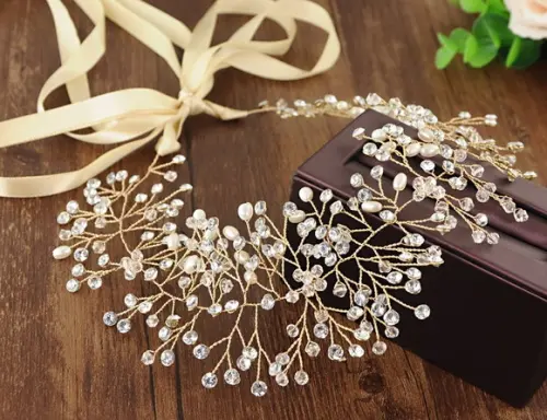 Kit com 4 Apliques Folhas de Strass Dourado