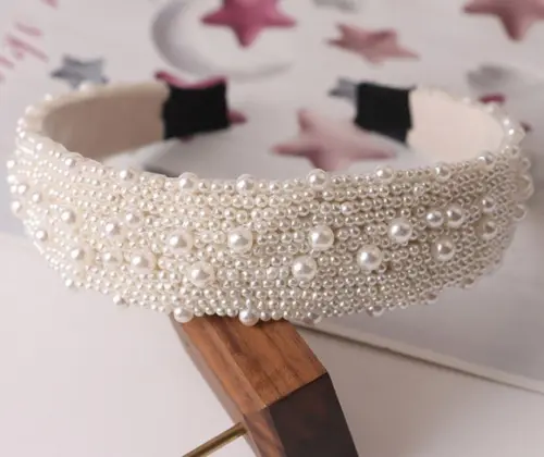 Tiara Bordada de Pérolas para Noiva