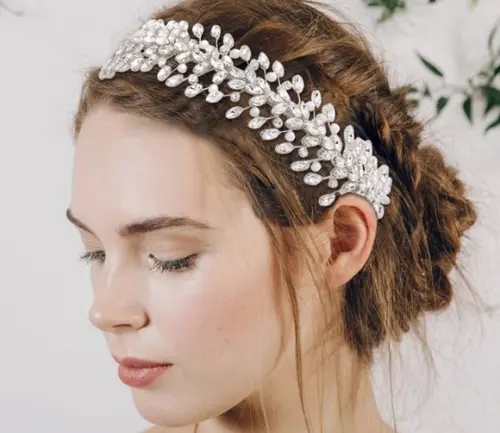 Tiara de strass para noivas
