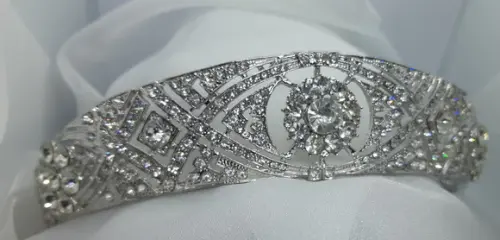 Tiara Prata para Noiva com Strass