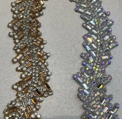 Aplique de Strass e Mini Espelhos 90cm
