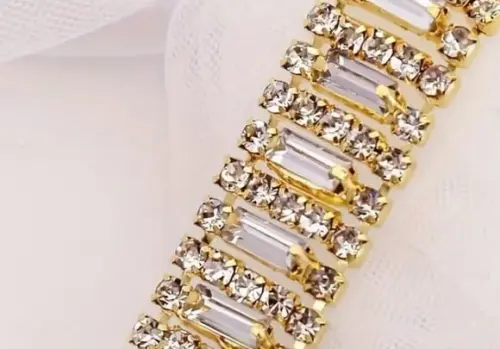 Aplique de Strass Fita de Cristal