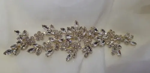 Aplique Folhas de Strass Dourado