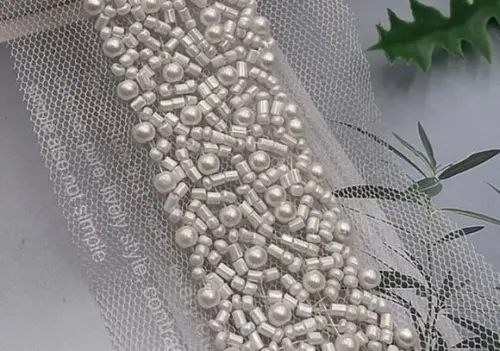 Cinto Bordado de Pérolas Brancas-aplique 80cm