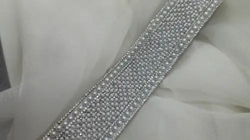Cinto de strass e pérolas largo Fita Prata Pronta Entega