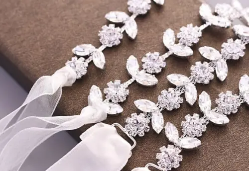 Cinto de Strass Flores de Cristal