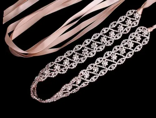 Cinto de strass flores trançadas rosé