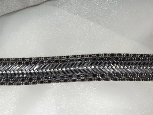 Cinto de strass fumê