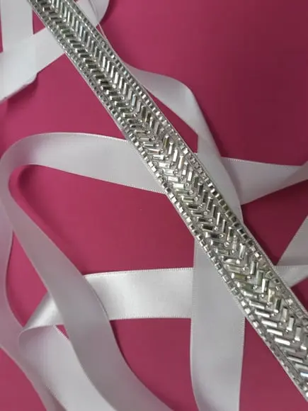 Cinto de Strass Geométrico para Vestido de Festa