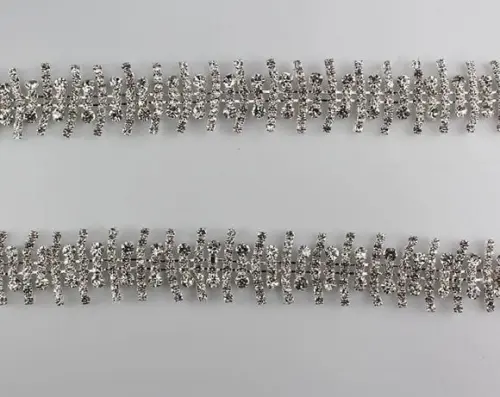 Cinto de Strass Prata Design Moderno