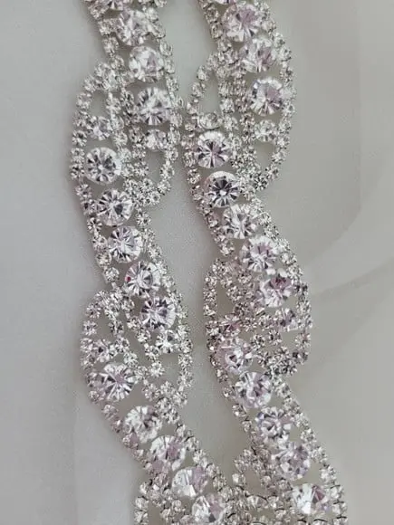 Cinto de Strass Prata Trançado Grande 80cm Aplique