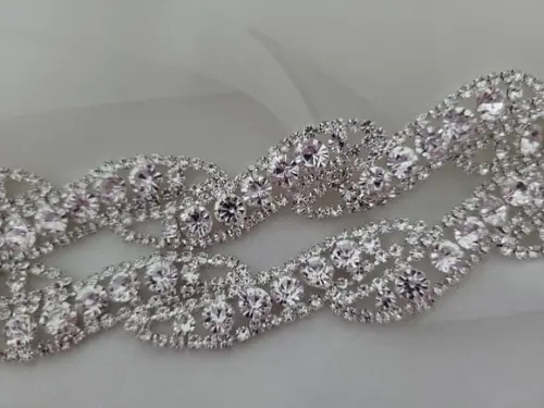 Cinto de Strass Prata Trançado Cintura Toda até 90cm