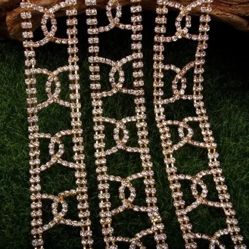 Cinto Dourado Rede de Strass