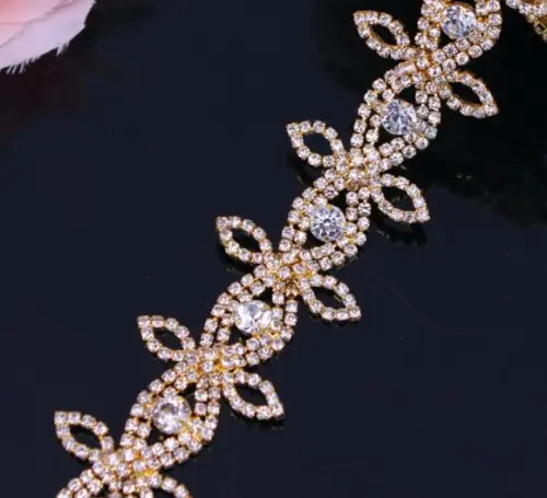 Cinto Flores de strass Prata, Dourado ou Rosé Gold